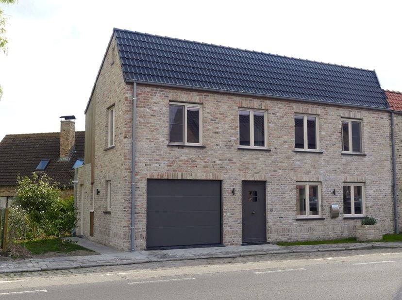 Maison à louer
                    à 8600 Beerst
