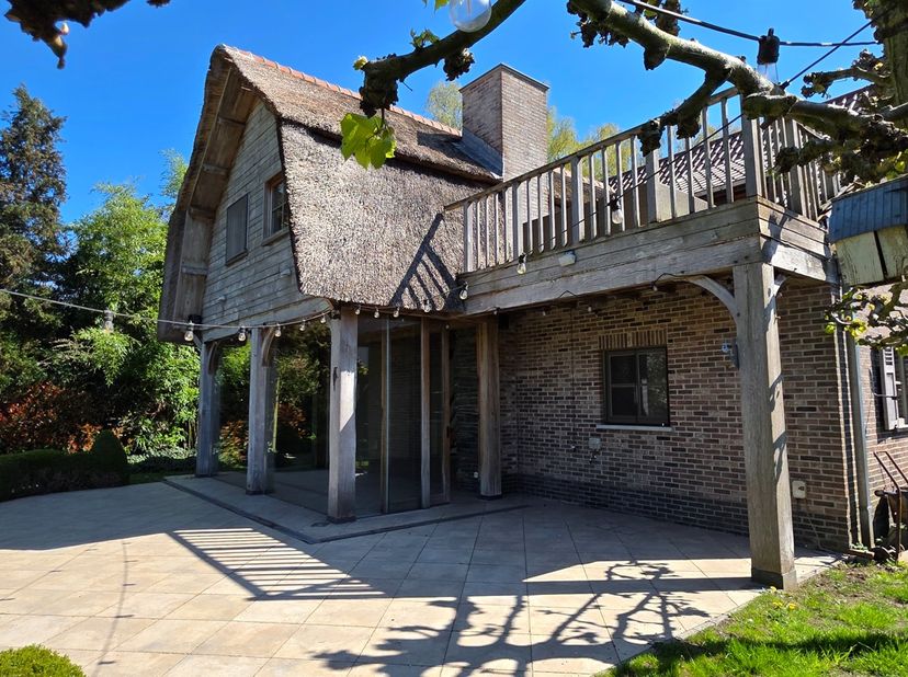 Maison à vendre
                    à 9200 Schoonaarde