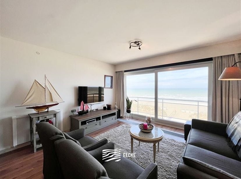 Res. Zeemeermin 0602 - Gezellig appartement met twee slaapkamers - Fantastisch zeezicht van op de zesde verdieping - Inkom - Leefruimte met terras uit