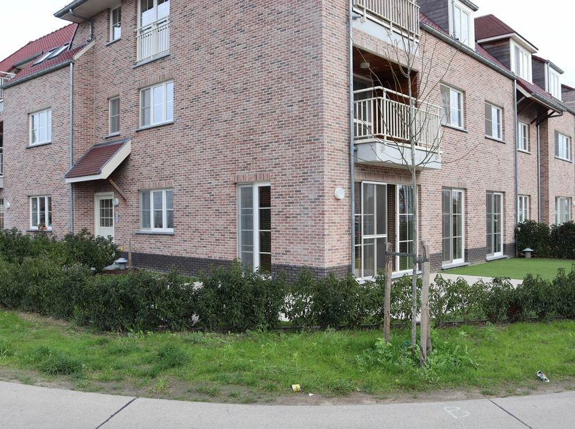 Serskamp - Gelijkvloers appartement met autostaanplaats&lt;br /&gt;
Inschrijven voor het geplande bezoekmoment kan via de website =&amp;gt; www.immoderas.be/afs