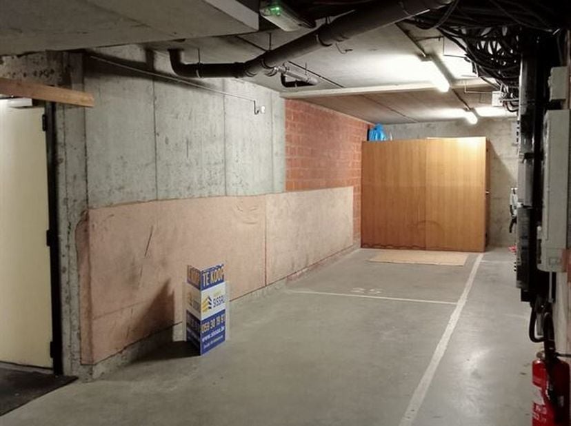 Garage à vendre
                    à 8430 Middelkerke