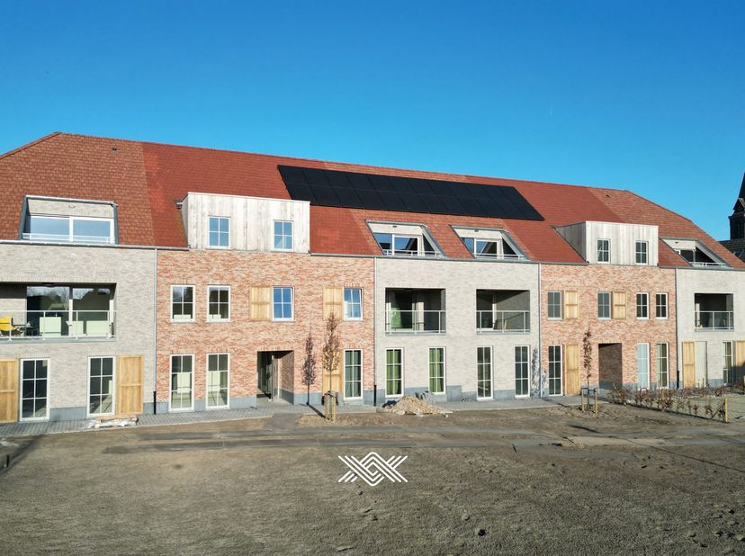 HUUROVEREENKOMST IN OPMAAK&lt;br /&gt;
Dit tweeslaapkamerappartement  van 94 m² is gelegen op de eerste verdieping van de kleinschalige nieuwbouwresidentie