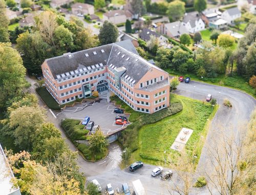                                         Bureaux à vendre à Rixensart, € 2.000.000
