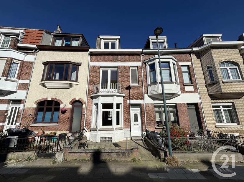 AUDERGHEM : Mooie volledig gerenoveerde woning van +/-133 m² volgens het EPC gelegen in de wijk Inva