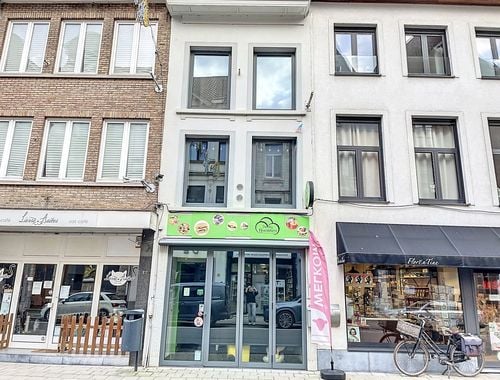                                         Kleine winkel te huur in Lier, € 1.450
