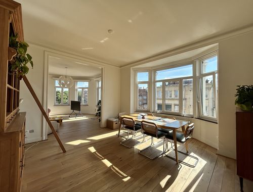                                         Appartement à louer à Etterbeek, € 1.450
