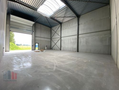                                         Bâtiment d’entreprise à louer à Gistel, € 1.750

