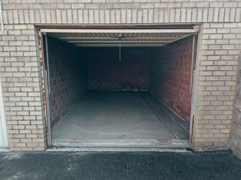 Garage à vendre
                    à 8430 Middelkerke