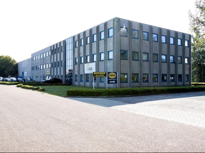 Bien professionnel à louer
                    à 3190 Boortmeerbeek