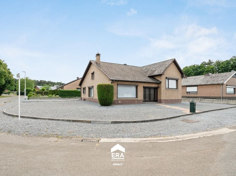 [[ CE BIEN PARTICIPE À LA JOURNÉE MAISONS OUVERTES ERA LE 14/6 DE 13:00 À 14:00 ]]&lt;br /&gt;
Ce bien participe à la Journée Maisons Ouvertes ERA. Visitabl
