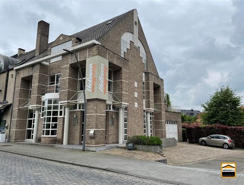                             Bien commercial avec habitation à vendre à Diepenbeek

