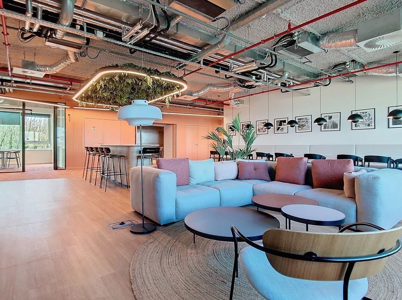 Op zoek naar een moderne en flexibele werkruimte? De kantoren van het Alliance Business Park zijn ontworpen om met uw bedrijf mee te groeien!&lt;br /&gt;
 L