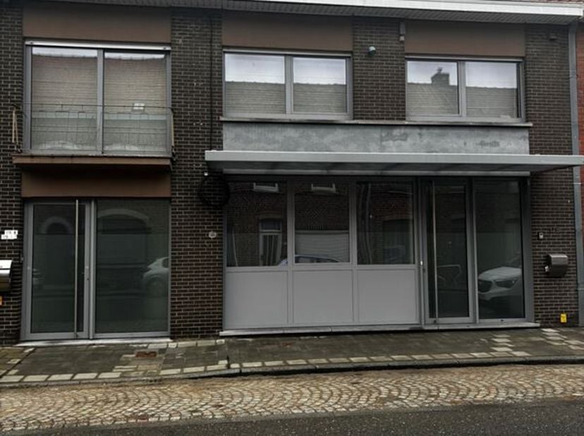 Appartement à louer
                    à 8908 Vlamertinge