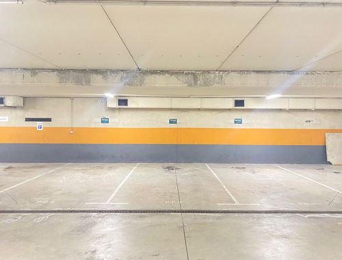                                         Place de stationnement à louer à Hasselt, € 125
