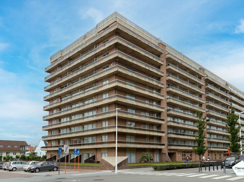 Garage à vendre
                    à 8620 Nieuwpoort