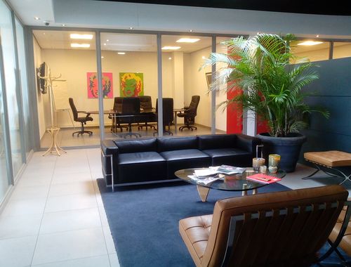                                         Bureaux à louer à Deurne, € 250
