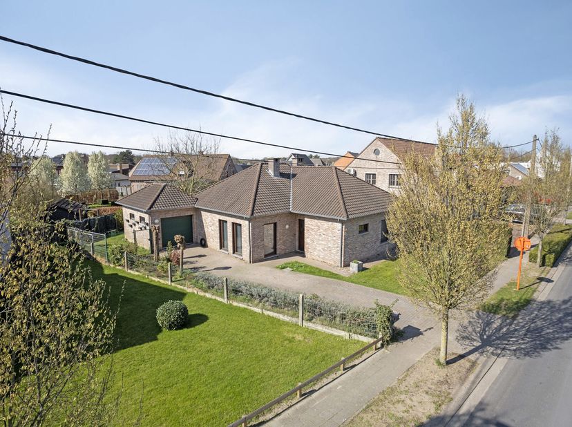 Maison à vendre
                    à 2240 Massenhoven