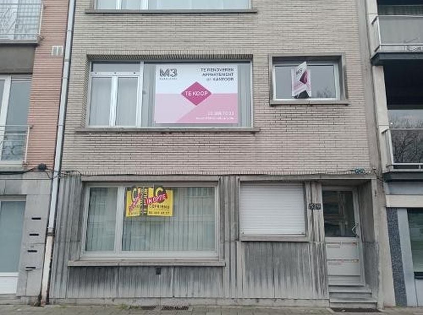 Welkom op de Grotesteenweg 529, 2600 Antwerpen Berchem!&lt;br /&gt;
&lt;br /&gt;
Op zoek naar een functionele kantoorruimte? Dan is dit de perfecte locatie voor j