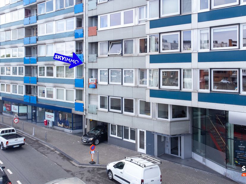 L&#039;agence SKYIMMO est ravie de vous présenter ce magnifique appartement, offrant une surface habitable de 88 m²située à LIÈGE, se compose comme suit :&lt;
