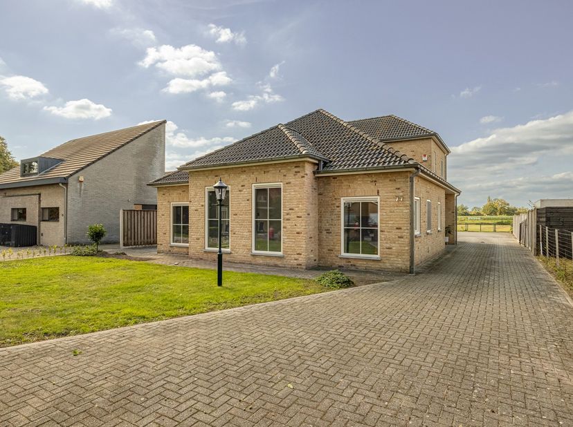 Maison à vendre
                    à 2382 Poppel