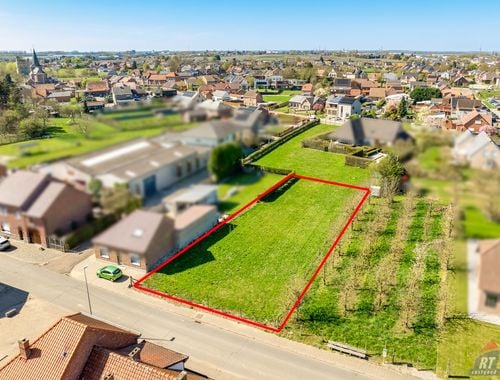                                         Bouwgrond te koop in Brustem, € 185.000
