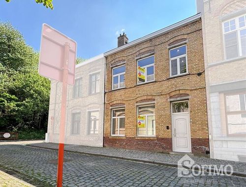                                         Maison à vendre à Ieper, € 425.000
