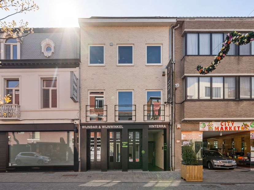 Bien professionnel à vendre
                    à 2200 Herentals
