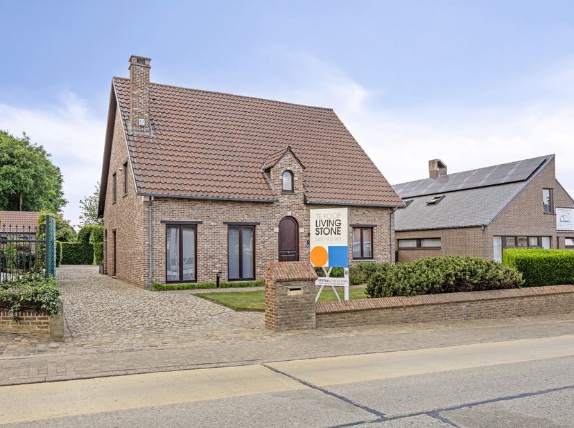 Op zoek naar ruimte en comfort?&lt;br /&gt;
Wenst u een centrale ligging dicht bij invalswegen naar Leuven of Hasselt?&lt;br /&gt;
Een groene omgeving en privacy