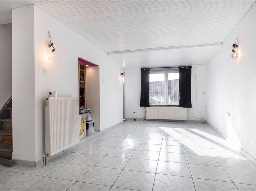 L&#039;Immobilière Bertholomé vous propose cette charmante maison de 150 m² (bâtis), idéale pour profiter dun cadre agréable avec son jardin de 580 m² et s