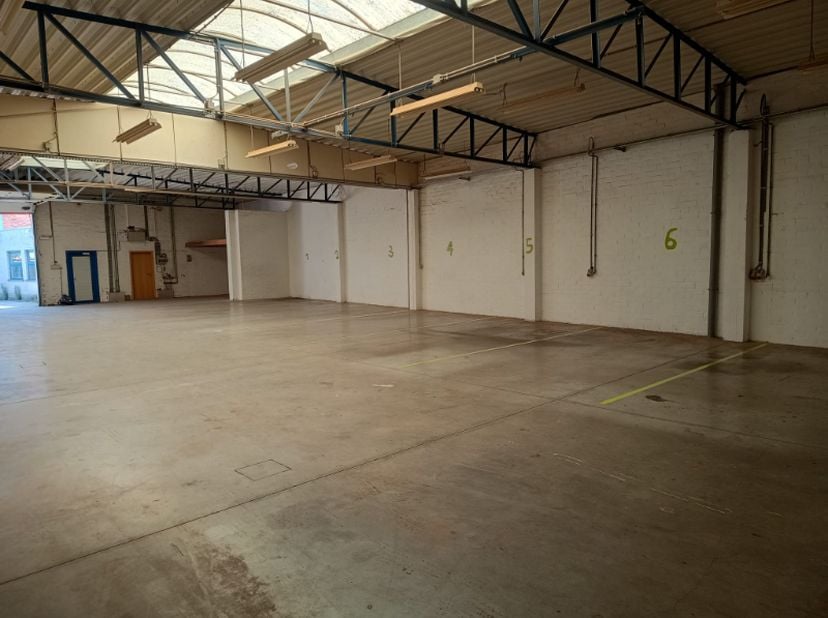 Garage à louer
                    à 2500 Lier