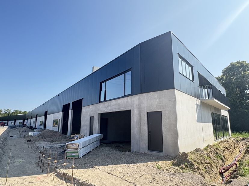 Bien professionnel à vendre
                    à 2340 Beerse