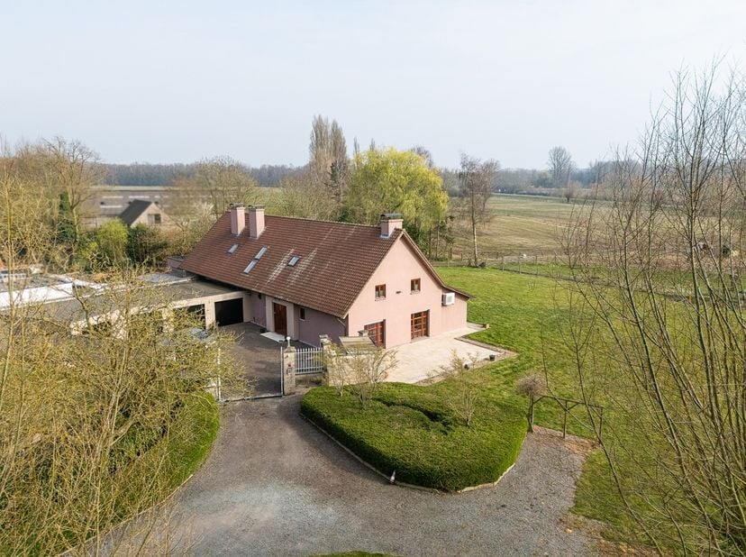 Maison à vendre
                    à 9070 Heusden
