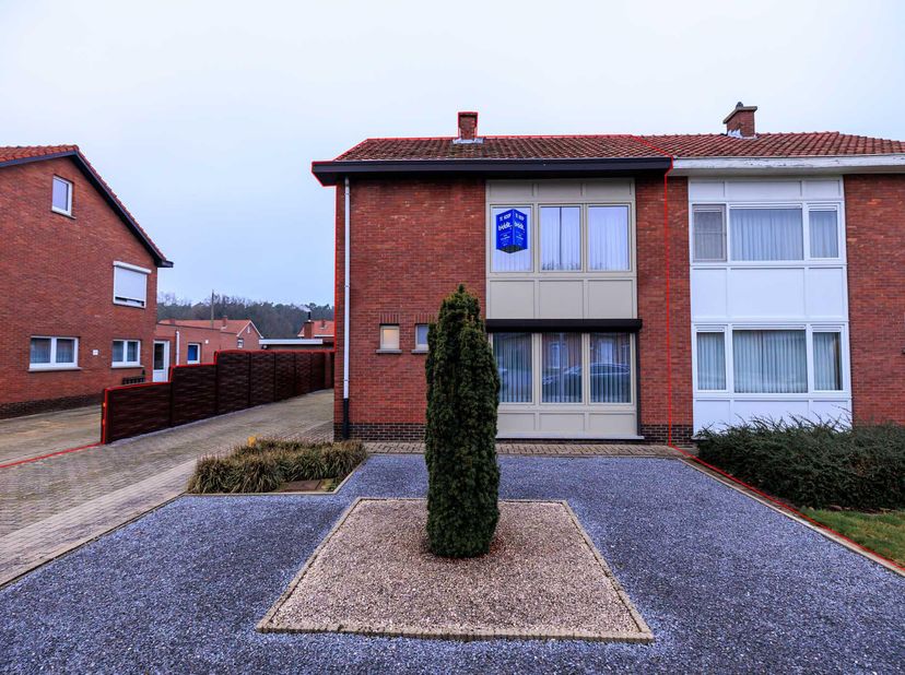 Maison à vendre
                    à 3945 Oostham