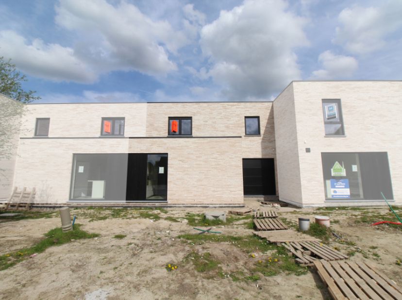 Maison à louer
                    à 8800 Roeselare