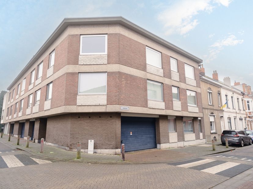 À VENDRE : Appartement RDC avec jardin et garage box à ZaventemDans un immeuble résidentiel à petite échelle comprenant seulement 11 appartements, déc