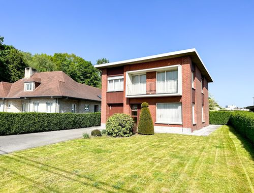                                         Maison à vendre à Torhout, € 298.000
