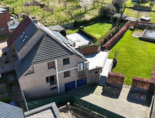                                         Maison à vendre à Kortessem, € 449.000
