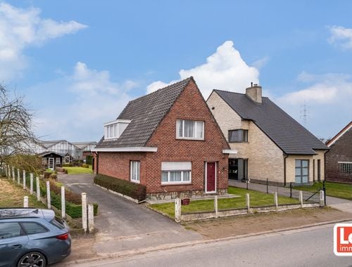                                         Maison à vendre à Desteldonk, € 298.000
