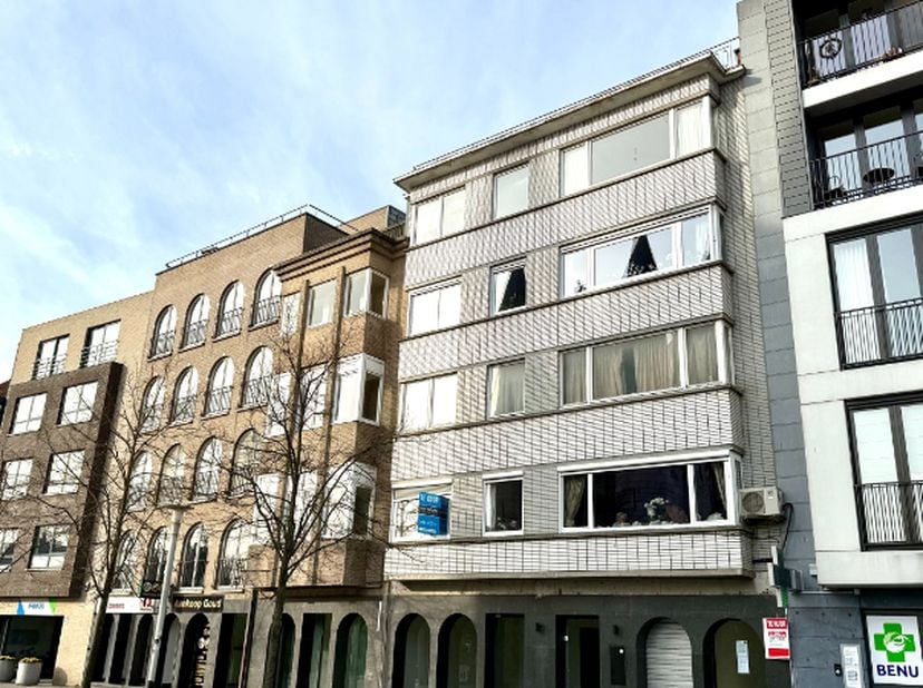 Appartement à vendre
                    à 9800 Deinze