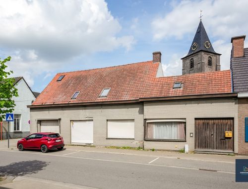                                         Maison à vendre à Oostwinkel, € 189.000
