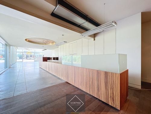                            Espace de bureaux à louer à Kuurne
