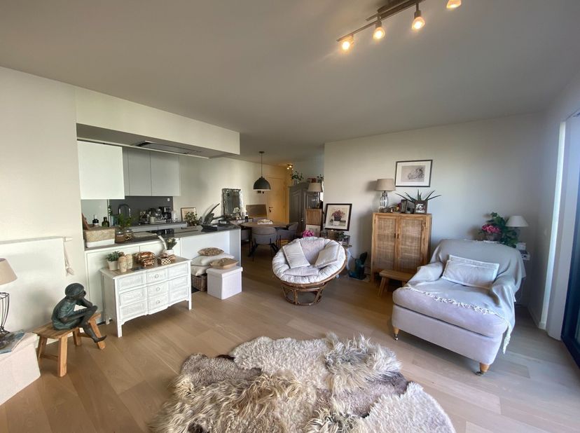 ONGEMEUBELD - 1-slaapkamer appartement met een mooi open zicht, gelegen in Duinenwater&lt;br /&gt;
Het appartement is gelegen op de eerste verdieping&lt;br /&gt;