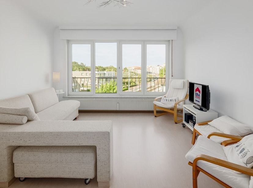 [[ CE BIEN PARTICIPE À LA JOURNÉE MAISONS OUVERTES ERA LE 14/6 DE 16:00 À 17:00 ]]Oostduinkerke : Appartement de 2 chambres à coucher non loin de la m