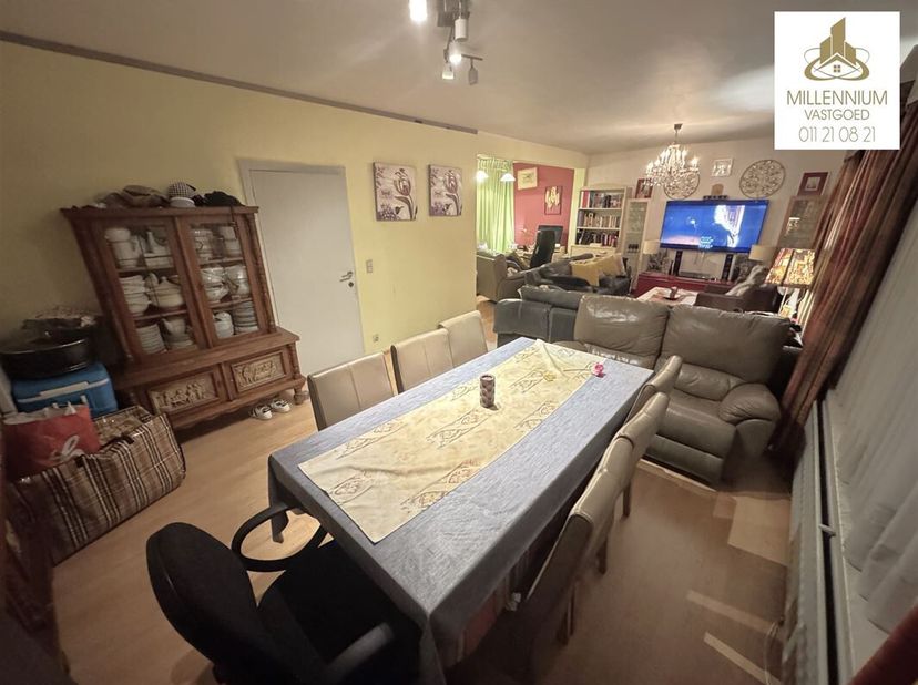 Ontdek dit prachtig gelegen appartement met 3 slaapkamers, ideaal voor starters of als investeringspand. &lt;br /&gt;
Dit appartement ligt op wandelafstand