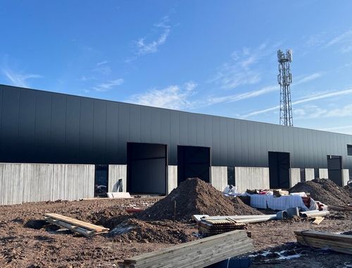                                         Bâtiment d’entreprise à louer à Haaltert, € 1.300

