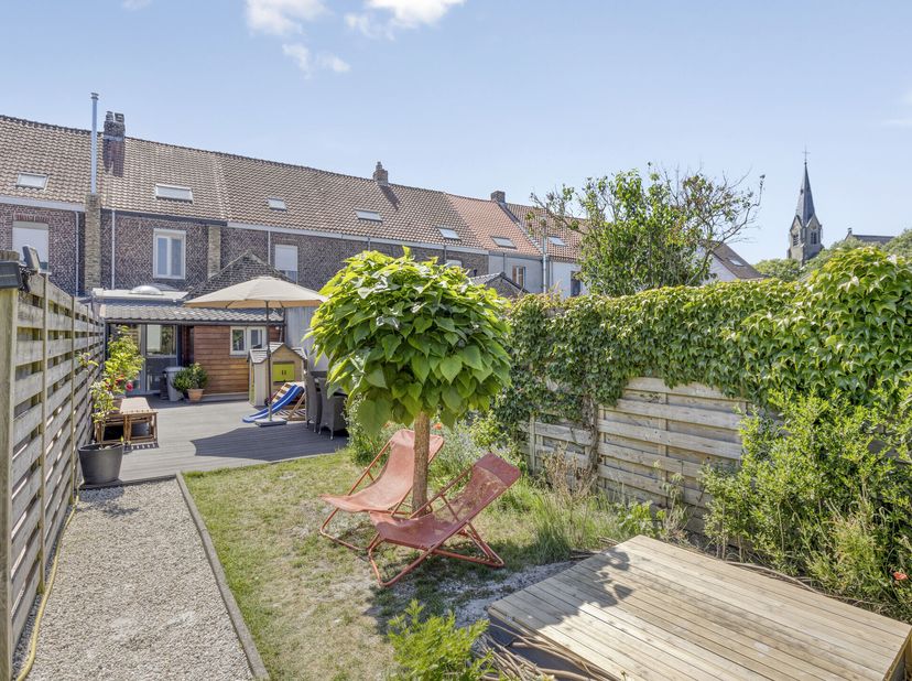 Deze eigendom wordt aangeboden via de Pre-sale formule. Op 5/7/2025 tussen 9u00 en 12u00 kan u het eigendom op afspraak bezichtigen en een bod uitbren