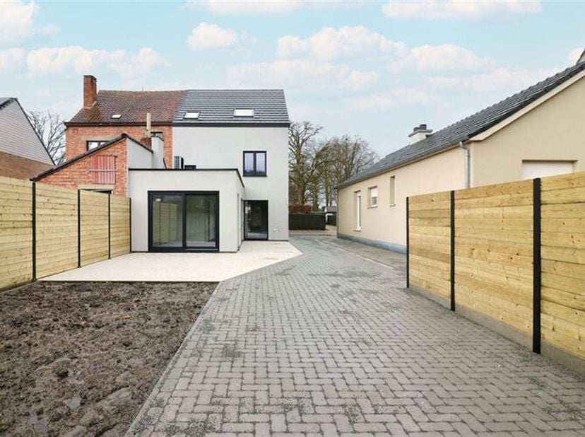 Maison à louer
                    à 3271 Averbode