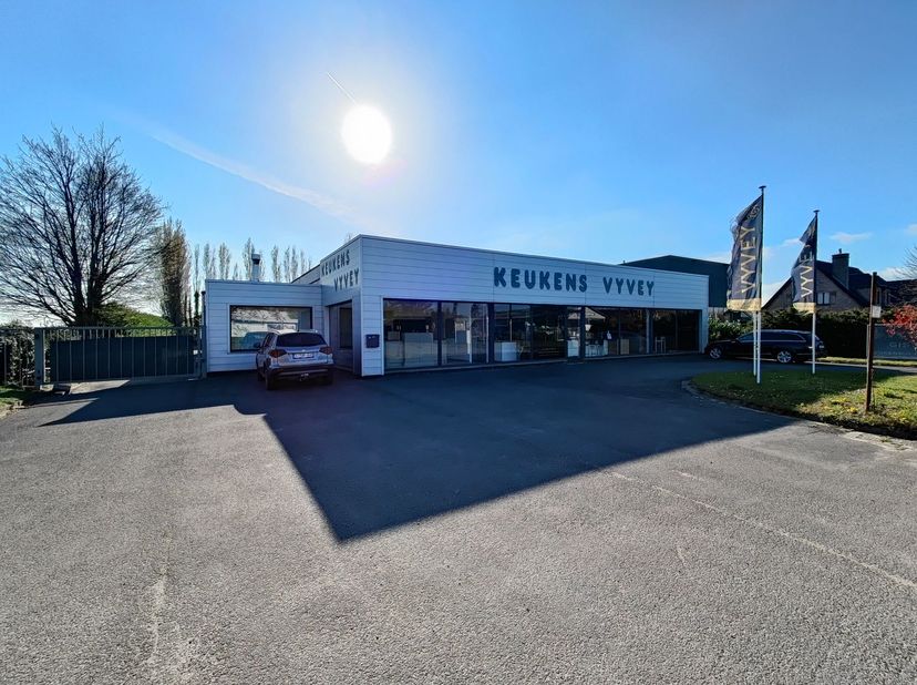 Bien professionnel à vendre
                    à 8470 Gistel