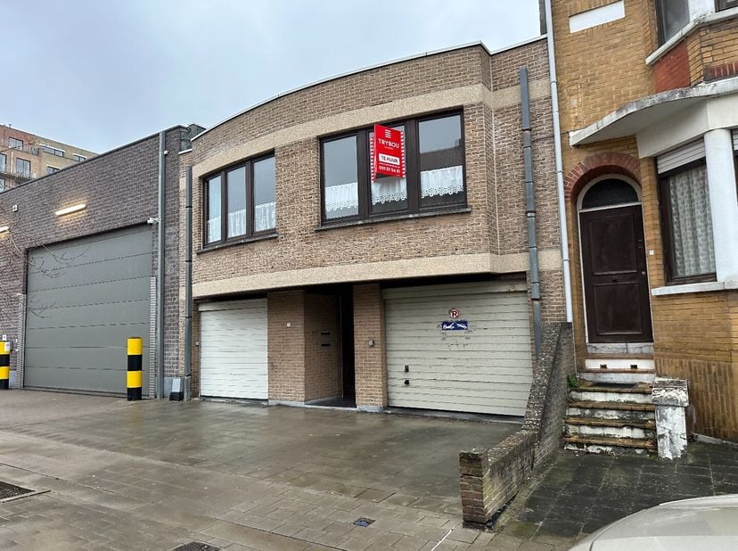 Appartement à louer
                    à 8660 De Panne