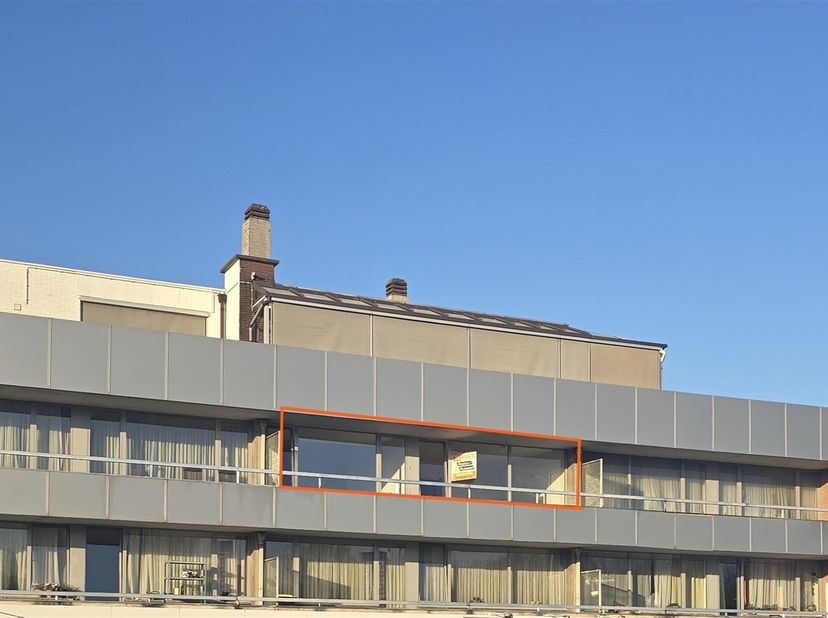 Ruim en lichtrijk appartement met terras en garagebox te huur in Herent&lt;br /&gt;
Dit prachtige appartement op de tweede verdieping is ideaal gelegen aan